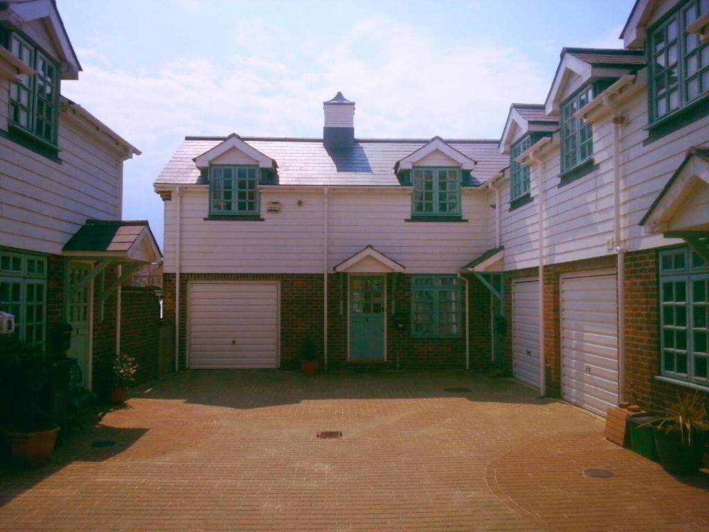 איסטבורן Bo'S Holiday Cottage מראה חיצוני תמונה